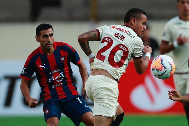 Universitario vs. Cerro Porteño. (Foto: Daniel Apuy/EC)