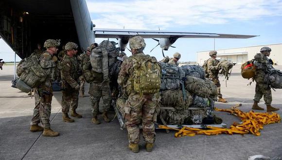El Pentágono admitió que podrían enviar hasta 7 mil militares a algunos estados del sur, como Arizona, Texas y California. (Foto: EFE)