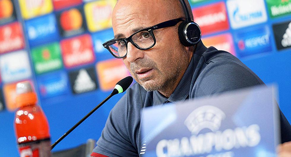 Jorge Sampaoli lamentó que Sevilla haya sido eliminado de la Champions League (Foto: EFE)