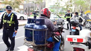 San Isidro prohíbe reparto de gas en moto y bicicleta