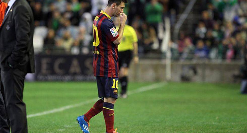 Messi en problemas. (Foto: Cortes&iacute;a/Club)