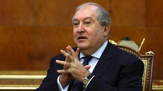 La división política y debilitamiento del cargo provocan sorpresiva dimisión del presidente de Armenia