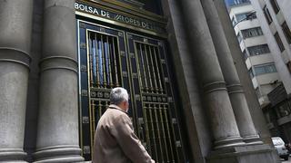Bolsa de Valores de Lima cierra a la baja tras protestas contra Pedro Castillo