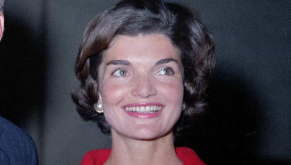 Jacqueline Kennedy Onassis, fue primera dama de los Estados Unidos por ser la esposa del trigésimo quinto presidente de los Estados Unidos, John F. Kennedy. (Foto:AP)