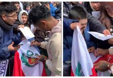 Renato Tapia recibe alta médica y firma bandera peruana en estadio del Celta de Vigo | VIDEO