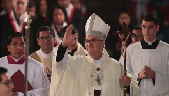 El R.P. Carlos Castillo Mattasoglio fue ordenado sacerdote diocesano en 1984. (Foto:Hugo Pérez / GEC)