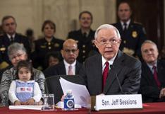 Estados Unidos: Jeff Sessions vs activistas por postura contra inmigración 