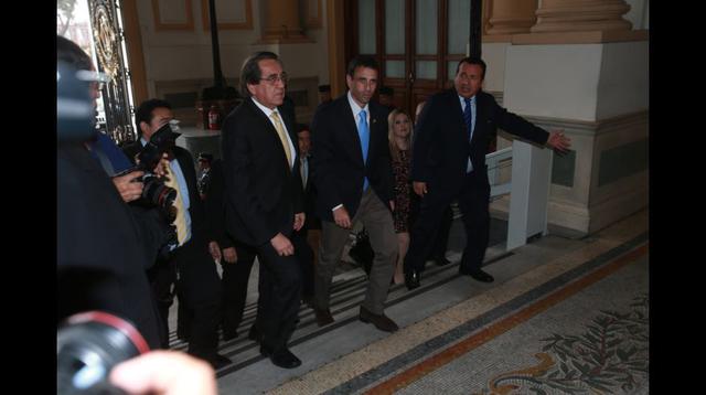 La visita de Henrique Capriles al Congreso en ocho fotos - 3