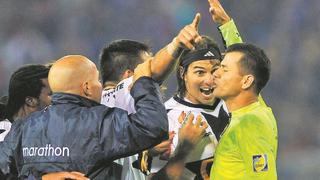 El partido de la polémica: el árbitro Vera y su verdad del gol que dejó fuera a Alianza de la Libertadores 2010