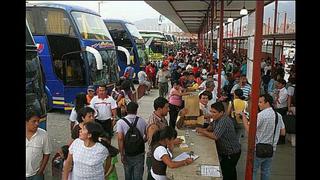 Huancayo: pasajeros tomaron terminal por alza en los pasajes