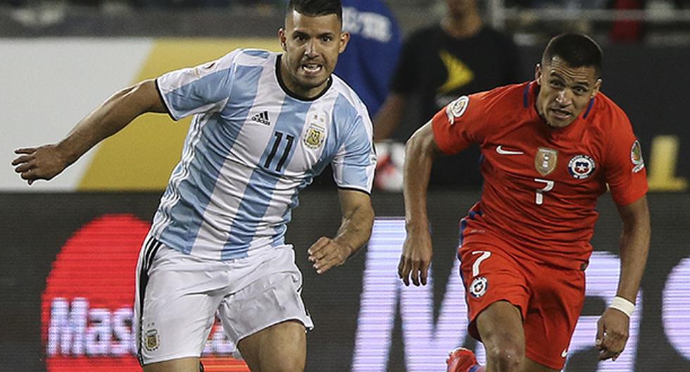 Argentina derrotó a Chile en vibrante duelo de la Copa América. (Foto: EFE)