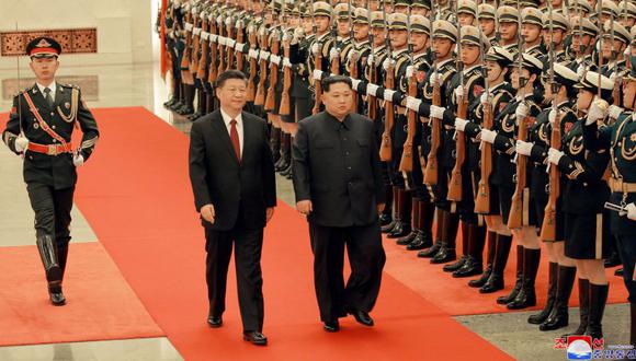 El líder norcoreano no se había reunido con el presidente chino desde que sucediera a su padre, Kim Jong-il, hace seis años. (Foto: Reuters)