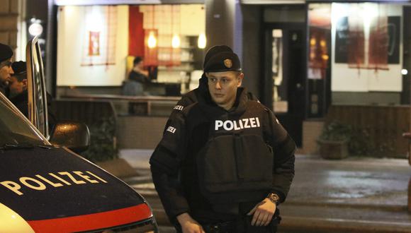 Tres heridos graves en un ataque con cuchillo en Viena. (AP).