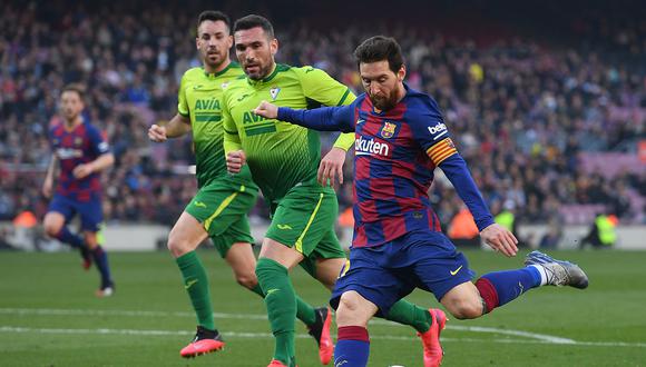 Lionel Messi anotó un hat trick momentáneo en el Barcelona 3-0 Eibar por la jornada 25 de LaLiga Santander. (AFP)