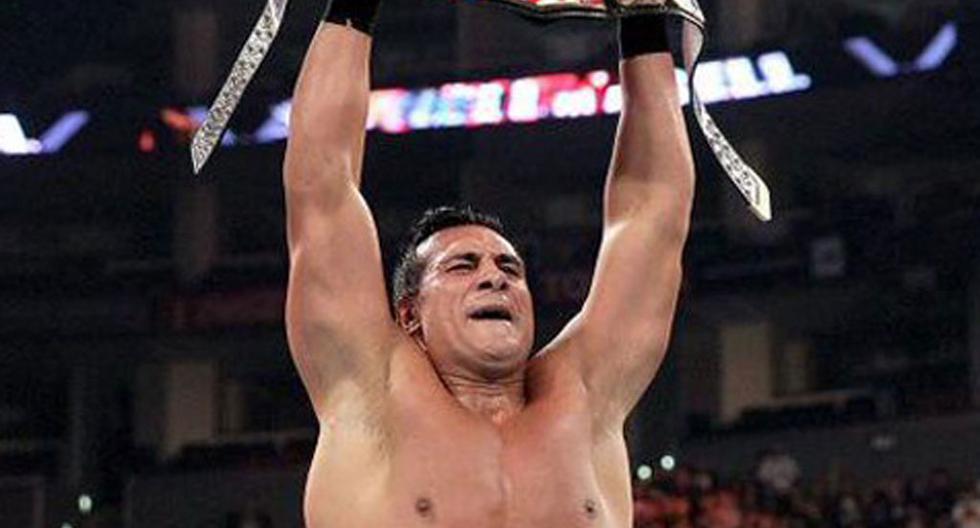 Alberto del Río arrebató el USTitle a Kalisto en WWE Smackdown | Foto: WWE