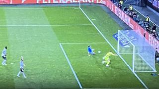 La espectacular atajada de Neuer para evitar gol de  Barella en Alemania vs. Italia | VIDEO