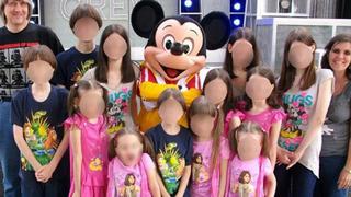 Tortura, abuso, actos lascivos: imputan a padres de 13 hijos encadenados