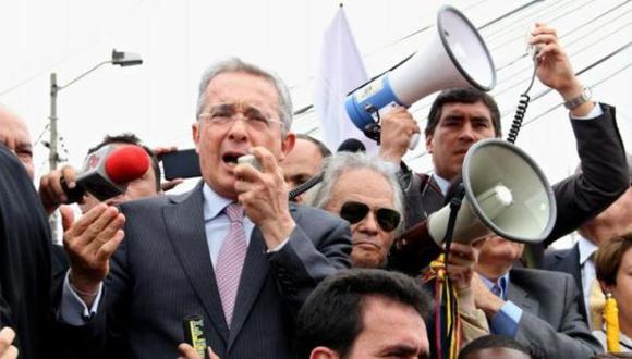 Álvaro Uribe: "Cabecillas de las FARC tienen que ir a prisión"