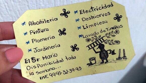 Hombre que busca empleo hace tarjetas a mano para ofrecer servicios. (Foto: Facebook Nuria Almeida)