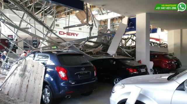 Callao: parte de techo del Mall Aventura Bellavista se desplomó - 1