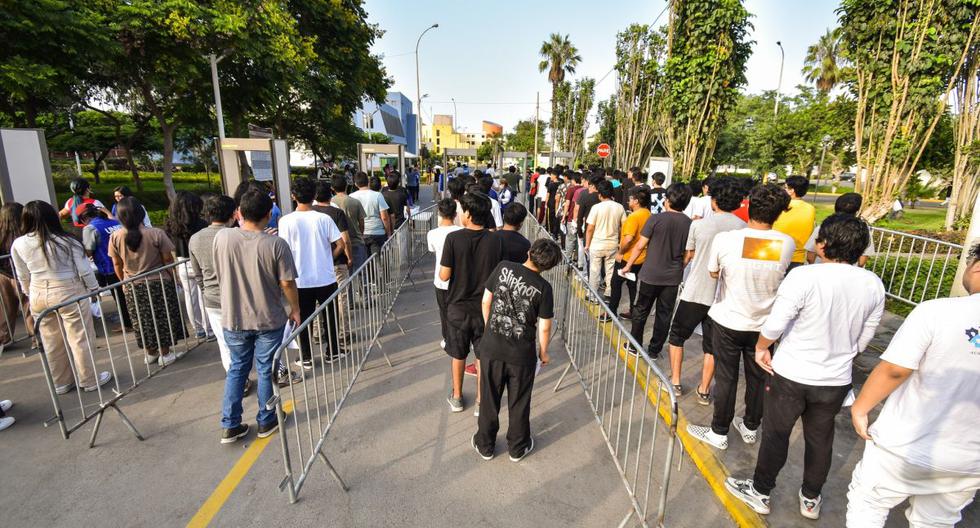 Cynthia Barrera, vocera de la ATU, recomienda a los asistentes a los exámenes de admisión y los conciertos del Grupo 5 que prioricen el uso del transporte público antes que el transporte privado para llegar al campus de San Marcos. (Foto: UNMSM/Facebook)