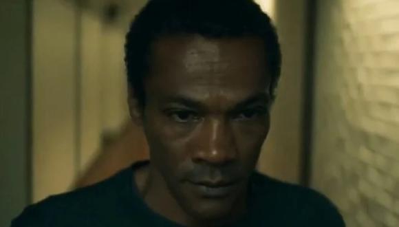 Adama Niane, actor que formó parte de “Lupin”, falleció a los 56 años. (Foto: Captura de video)