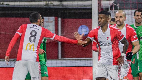 Miguel Araujo anotó un gol en el Emmen vs. Jong AZ en los Países Bajos. (Foto: FC Emmen)