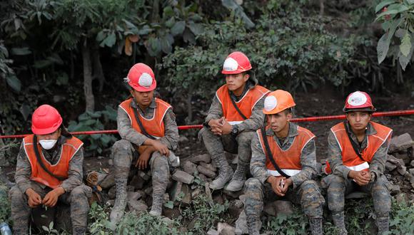 Guatemala | Volcán de Fuego: Suspenden búsqueda de desaparecidos por la erupción. (Reuters).