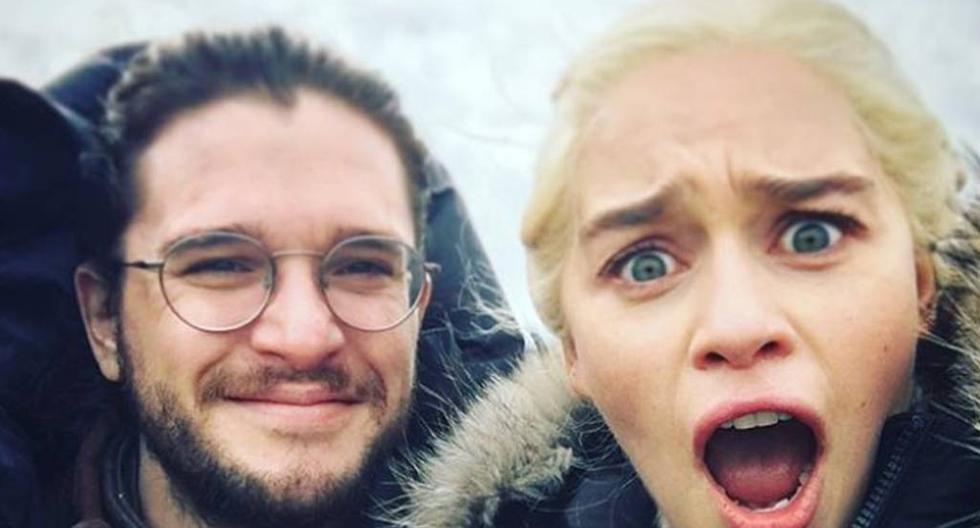 Emilia Clarke se hace tatuaje en honor a Khaleesi de Game of Thrones. (Foto: Instagram)