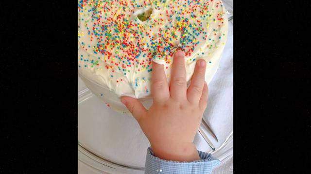 Instagram: Anahí comparte imágenes del primer año de su hijo