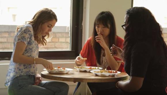 No solo comió nuevos platos sino que aprendió a prepararlos