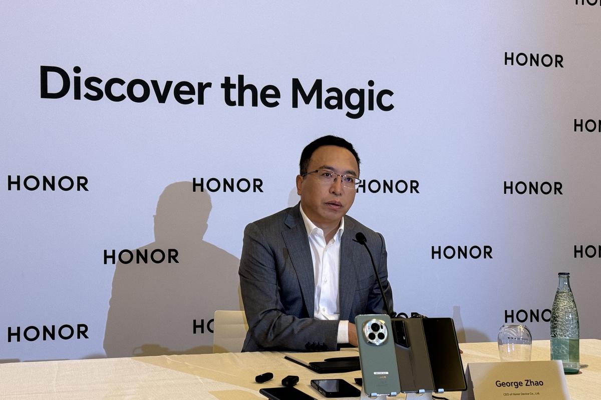 Este es el HONOR Magic6 Pro: el CEO de la compañía revela el diseño de su  nuevo flagship antes de su presentación oficial el 10 de enero