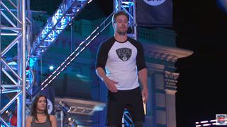 YouTube: Stephen Amell demuestra sus habilidades en"American Ninja Warrior"