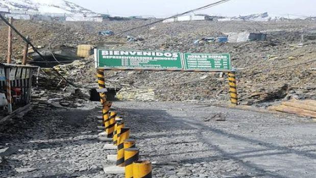 Puno: hallan otros tres cadáveres con impactos de bala en socavón de mina