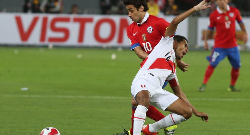Perú vs Chile. La bicolor tuvo mal partido en el Estadio Nacional (EFE)