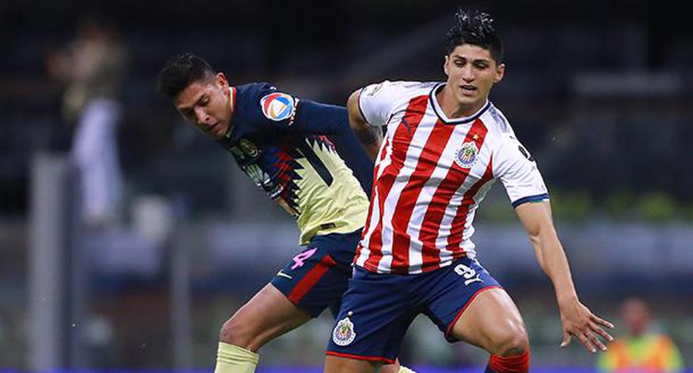 América vs Chivas se enfrentan EN VIVO y EN DIRECTO este miércoles 18 de octubre a las 9:00 pm (Horario peruano y mexicano - 2:00 am GMT del jueves), por la jornada 10 de la Liga MX. (Foto: Getty Images)