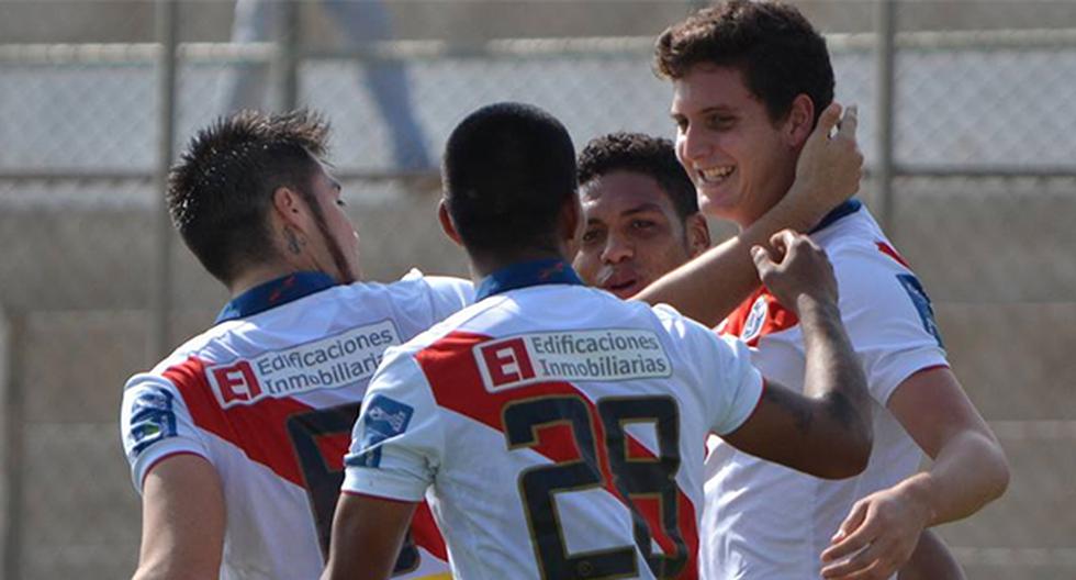 Con los goles de Zela y Rabanal, el suyo de chalaca, Deportivo Municipal se bajó a Sport Huancayo y sigue metido en la parte alta del Torneo Apertura. (Foto: Facebook - Deportivo Municipal)