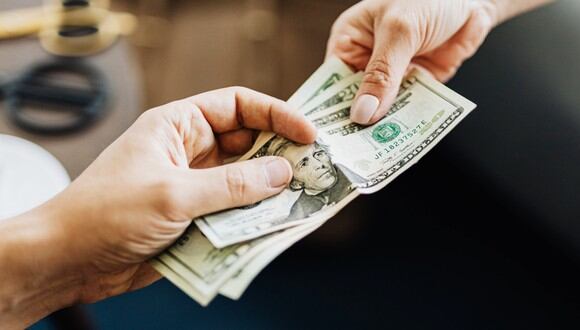 Una madre de familia pidió un préstamo a su amiga, pero ella no le quiso entregar el dinero. (Imagen referencial: Pexels)