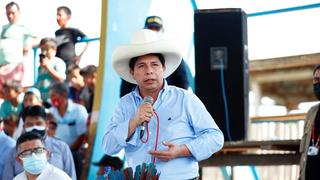 Pedro Castillo viaja a Ucayali para inspeccionar avances en obras con autoridades locales