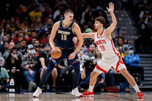 Nikola Jokic led the Denver Nuggets with 28 points, 14 rebounds and 2 assists |  Photo: Reuters