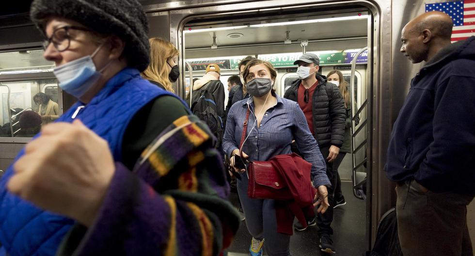 New York asks to go back to wearing a mask in public due to a strong rebound in coronavirus cases