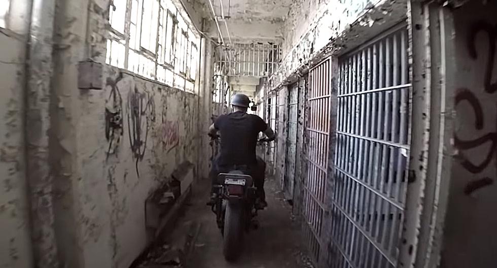Mira lo que estos capos del stunt hacen en una cárcel abandonada. (Foto: Captura de YouTube)