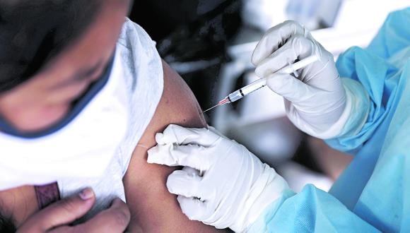 La vacunación contra el coronavirus en el país continúa.  (Foto: Julio Reaño/GEC)