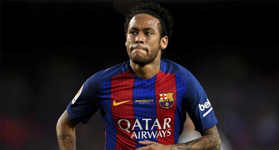 PSG negocia con la directiva del Barcelona para tratar rebajar la salida de Neymar. (Foto: Getty Images)