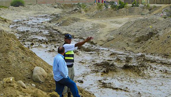 Huaico provoca evacuación de 3 localidades de Huancavelica