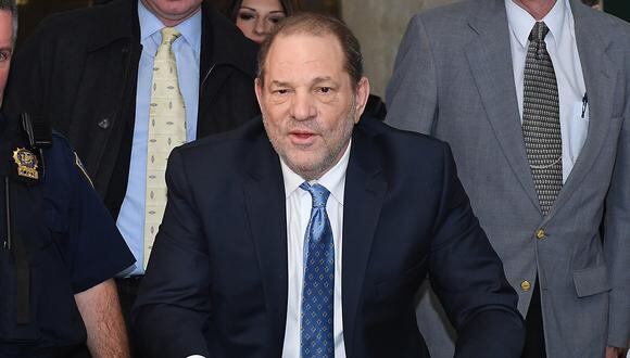 Harvey Weinstein fue hallado culpable por violación, pero evitó dos cargos más graves que le salvaron de afrontar penas como la cadena perpetua. (Foto: AFP)
