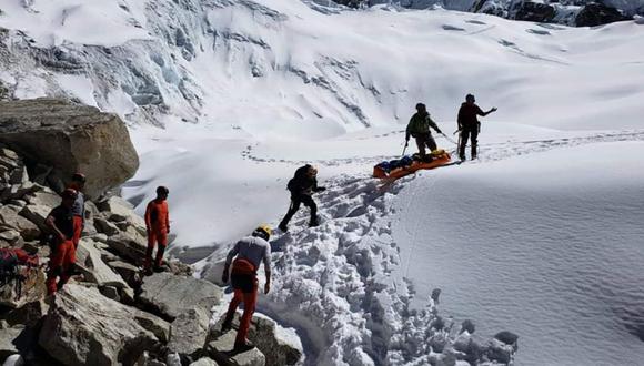 Agentes de la Policía de Alta Montaña rescataron cuerpo sin vida de Tom Francis Frederie Fereol del nevado Quitaraju, en Huaylas. (Foto: PNP)