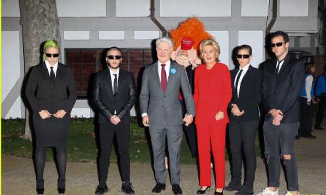 Katy Perry y Orlando Bloom se disfrazan de Clinton y Trump  - 2