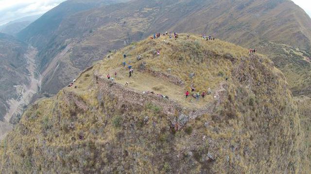 Campesinos y autoridades limpiaron sitio arqueológico en Anta - 1
