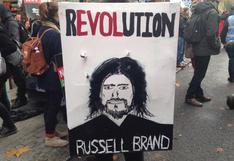 ¿Por qué Russell Brand es uno de los rostros de las protestas en Londres?